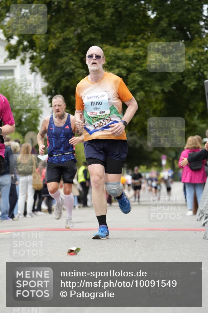 30.08.2026 - Blankeneser Heldenlauf Patografie http://msf.ph/oto/10091549 30.08.2026 12:21:21 Ziel 4067, 4247, 4374 meine-sportfotos.de
