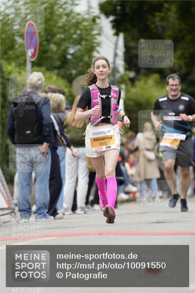 30.08.2026 - Blankeneser Heldenlauf Patografie http://msf.ph/oto/10091550 30.08.2026 12:21:25 Ziel 2837, 4067, 4247, 4374 meine-sportfotos.de