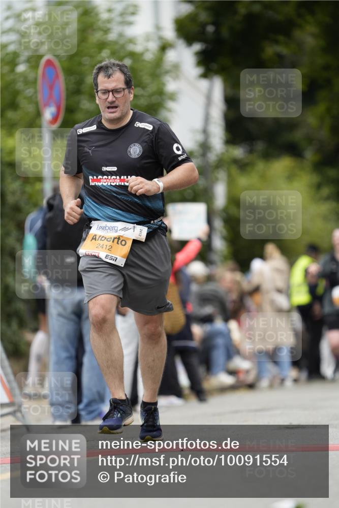 30.08.2026 - Blankeneser Heldenlauf Patografie http://msf.ph/oto/10091554 30.08.2026 12:21:29 Ziel 2412, 2837, 4247 meine-sportfotos.de