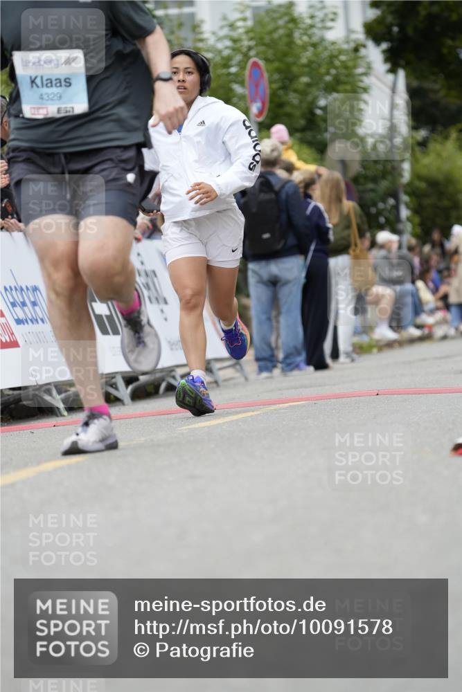 30.08.2026 - Blankeneser Heldenlauf Patografie http://msf.ph/oto/10091578 30.08.2026 12:21:56 Ziel 2793, 4329 meine-sportfotos.de