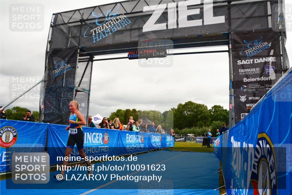 30.08.2026 - Elbe Triathlon Hamburg LAZAROV Photography http://msf.ph/oto/10091623 30.08.2026 13:04:19 Ziel 1786, 1814 meine-sportfotos.de