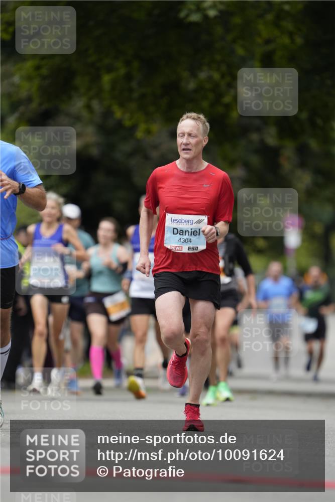 30.08.2026 - Blankeneser Heldenlauf Patografie http://msf.ph/oto/10091624 30.08.2026 12:22:30 Ziel 2089, 2226, 2441, 2782, 4026, 4152, 4171, 4304 meine-sportfotos.de