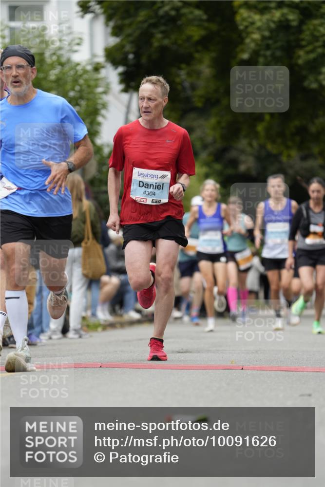 30.08.2026 - Blankeneser Heldenlauf Patografie http://msf.ph/oto/10091626 30.08.2026 12:22:33 Ziel 2226, 2782, 4026, 4152, 4171, 4304 meine-sportfotos.de