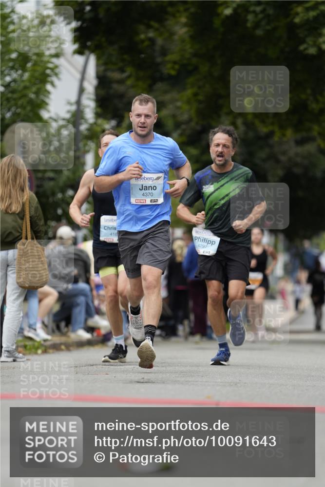 30.08.2026 - Blankeneser Heldenlauf Patografie http://msf.ph/oto/10091643 30.08.2026 12:22:45 Ziel 2151, 2381, 2620, 2941, 4188, 4297, 4318, 4319, 4370, 4448 meine-sportfotos.de