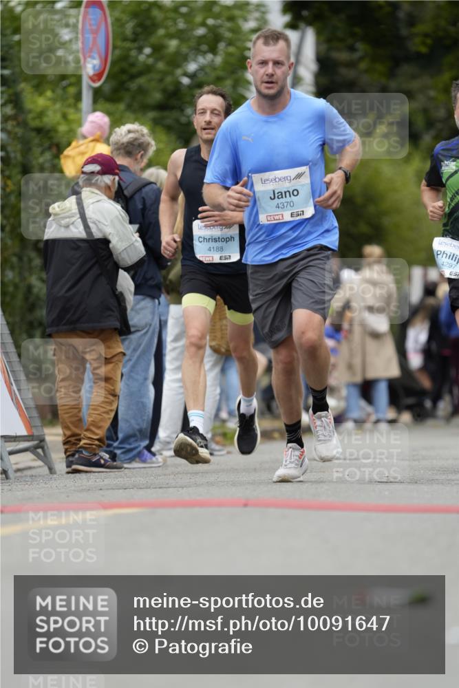 30.08.2026 - Blankeneser Heldenlauf Patografie http://msf.ph/oto/10091647 30.08.2026 12:22:46 Ziel 2151, 2381, 2620, 2941, 4188, 4297, 4318, 4319, 4370, 4448 meine-sportfotos.de