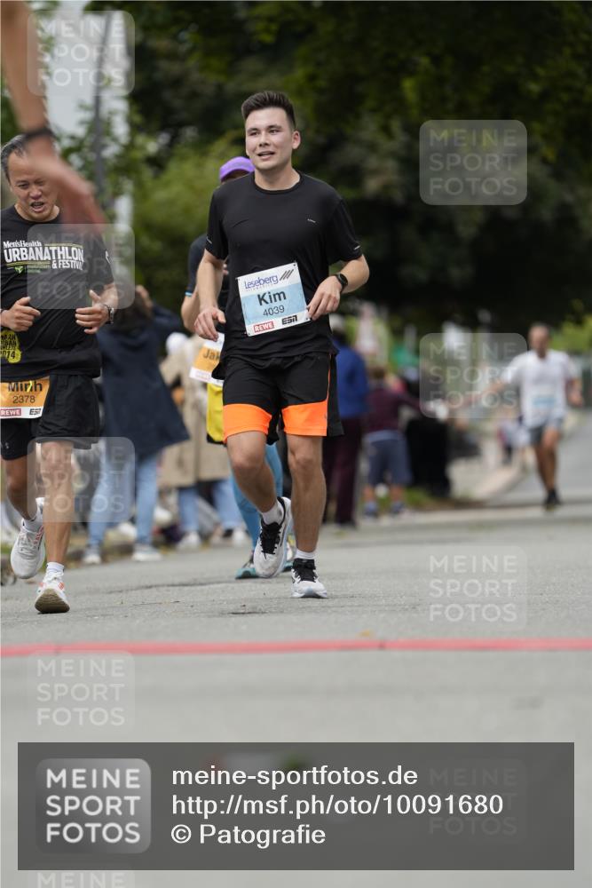 30.08.2026 - Blankeneser Heldenlauf Patografie http://msf.ph/oto/10091680 30.08.2026 12:23:15 Ziel 2378, 4039, 4145, 4163, 4282, 4359 meine-sportfotos.de