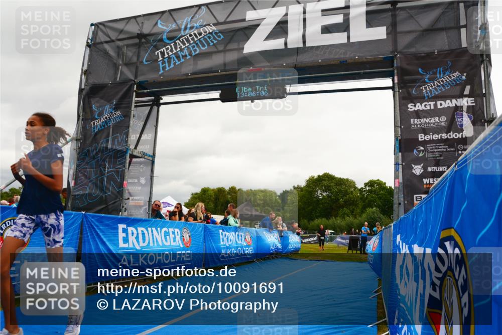 30.08.2026 - Elbe Triathlon Hamburg LAZAROV Photography http://msf.ph/oto/10091691 30.08.2026 13:06:07 Ziel 1683, 1767 meine-sportfotos.de