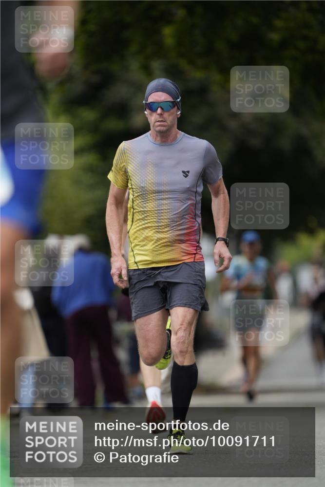 30.08.2026 - Blankeneser Heldenlauf Patografie http://msf.ph/oto/10091711 30.08.2026 12:23:39 Ziel 2075, 2489, 4094, 4115, 4462 meine-sportfotos.de