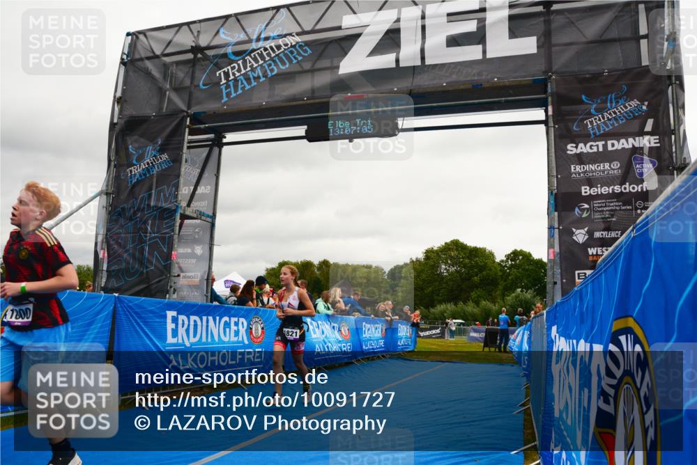 30.08.2026 - Elbe Triathlon Hamburg LAZAROV Photography http://msf.ph/oto/10091727 30.08.2026 13:07:06 Ziel 1800, 1821 meine-sportfotos.de