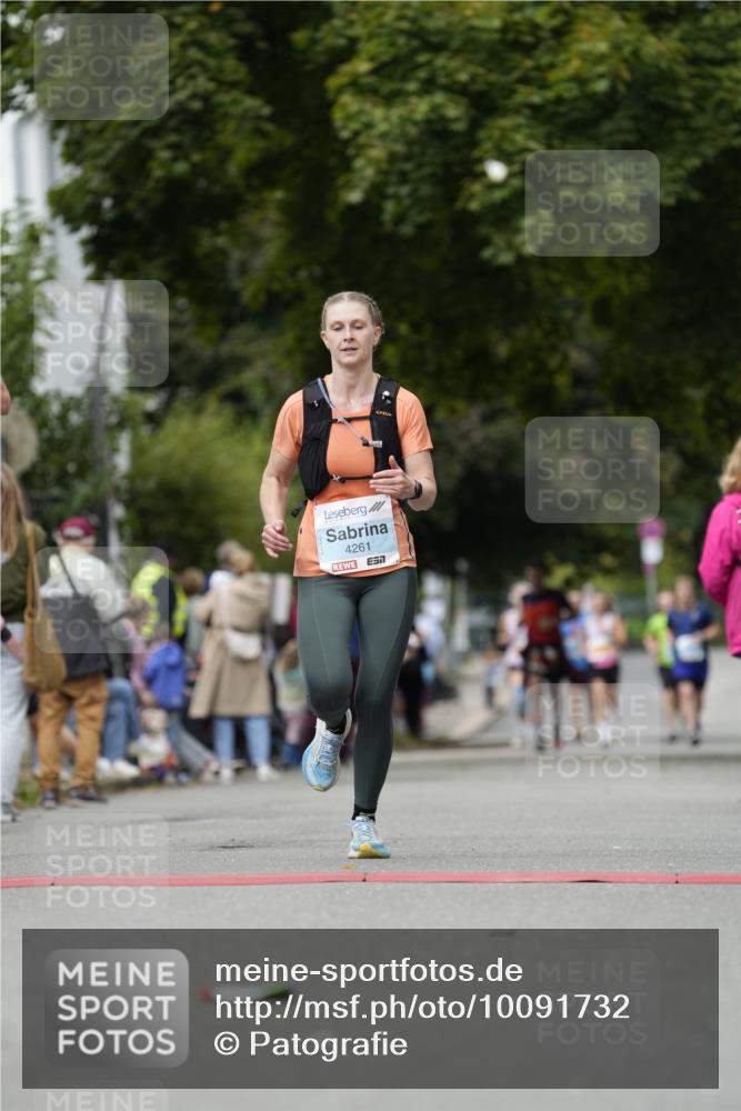 30.08.2026 - Blankeneser Heldenlauf Patografie http://msf.ph/oto/10091732 30.08.2026 12:24:02 Ziel 2025, 4027, 4261, 4410 meine-sportfotos.de