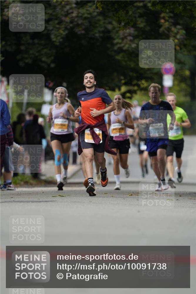 30.08.2026 - Blankeneser Heldenlauf Patografie http://msf.ph/oto/10091738 30.08.2026 12:24:06 Ziel 2025, 4027, 4261, 4410 meine-sportfotos.de