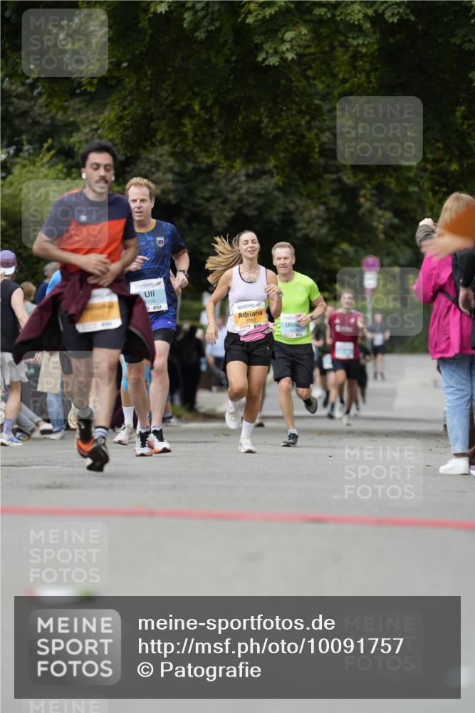 30.08.2026 - Blankeneser Heldenlauf Patografie http://msf.ph/oto/10091757 30.08.2026 12:24:15 Ziel 2201 meine-sportfotos.de
