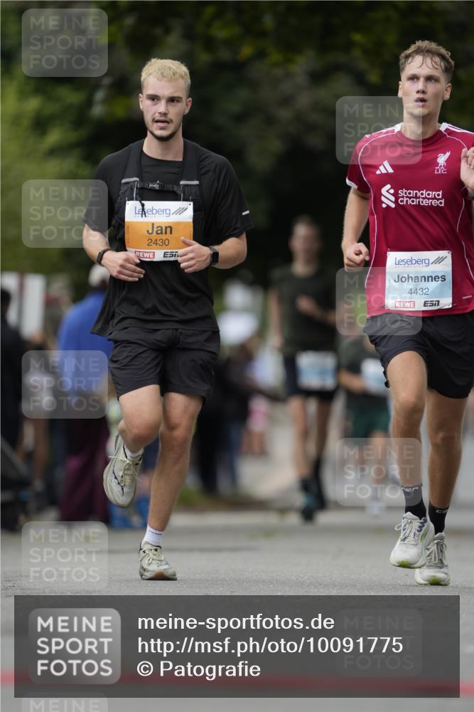 30.08.2026 - Blankeneser Heldenlauf Patografie http://msf.ph/oto/10091775 30.08.2026 12:24:25 Ziel 2201, 2211, 2212, 2430, 4079, 4150, 4199, 4432 meine-sportfotos.de