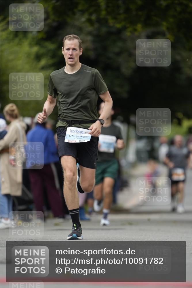 30.08.2026 - Blankeneser Heldenlauf Patografie http://msf.ph/oto/10091782 30.08.2026 12:24:33 Ziel 2430, 4432 meine-sportfotos.de