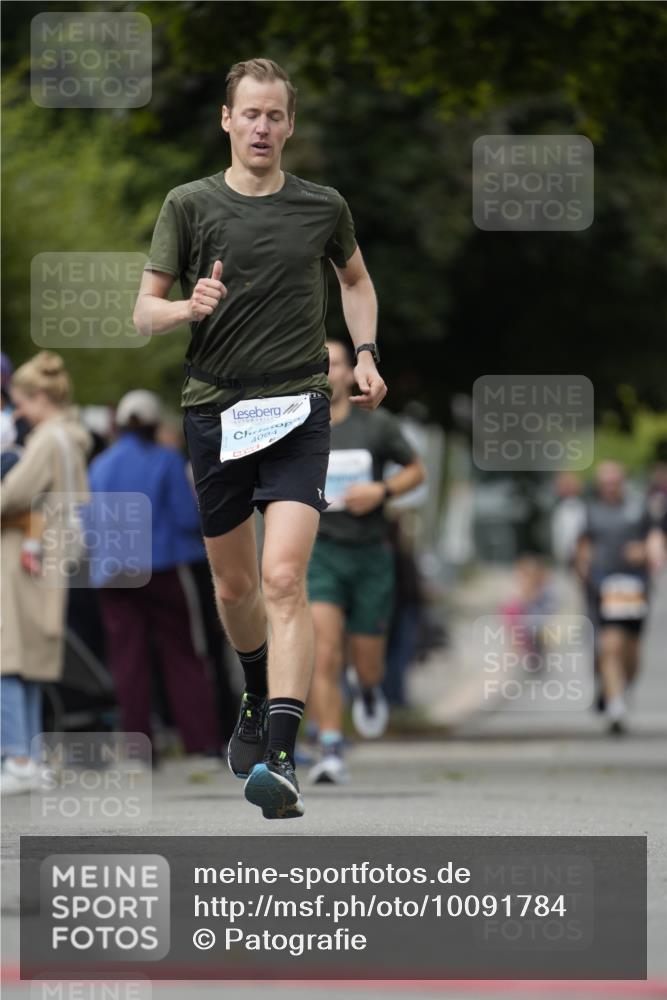 30.08.2026 - Blankeneser Heldenlauf Patografie http://msf.ph/oto/10091784 30.08.2026 12:24:34 Ziel 2430, 4432 meine-sportfotos.de