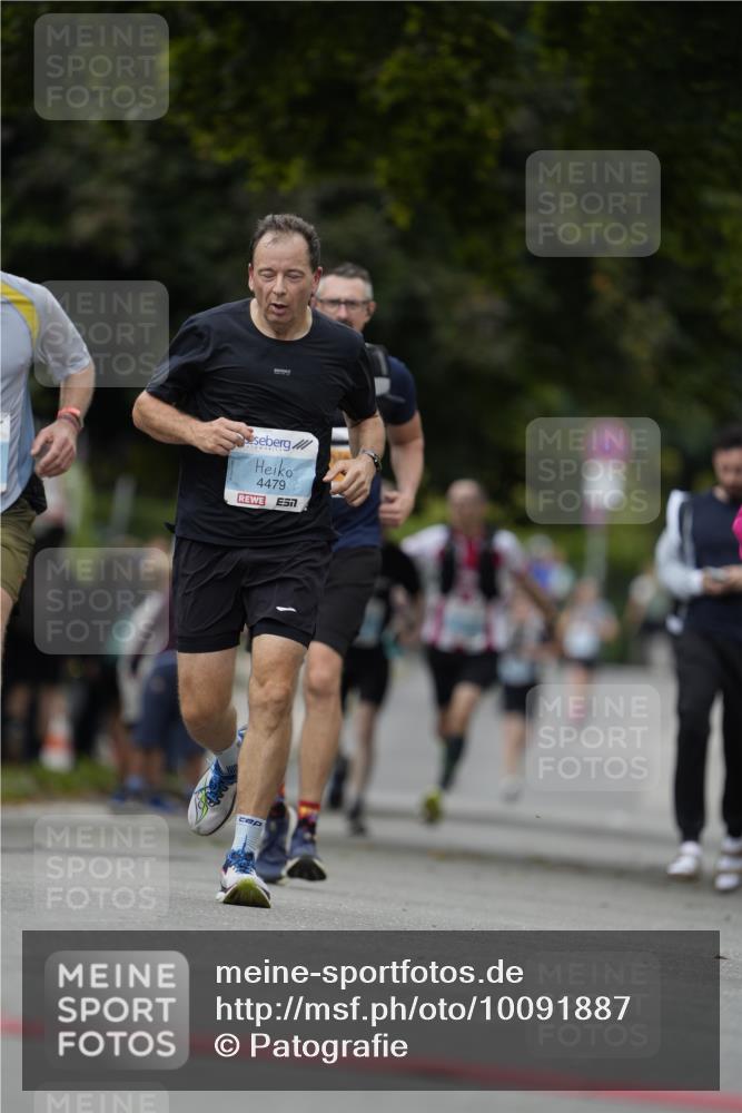 30.08.2026 - Blankeneser Heldenlauf Patografie http://msf.ph/oto/10091887 30.08.2026 12:26:04 Ziel 2602, 2764, 4204, 4263, 4346, 4464 meine-sportfotos.de