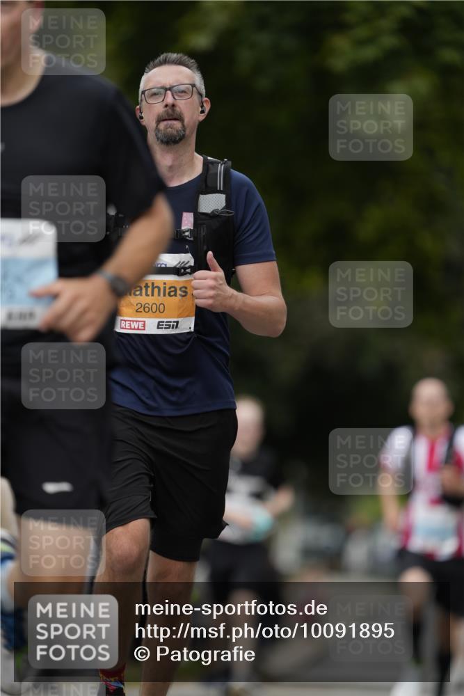 30.08.2026 - Blankeneser Heldenlauf Patografie http://msf.ph/oto/10091895 30.08.2026 12:26:10 Ziel 2600, 2690, 4464, 4479 meine-sportfotos.de
