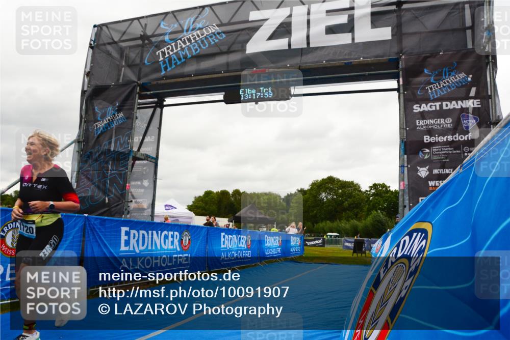 30.08.2026 - Elbe Triathlon Hamburg LAZAROV Photography http://msf.ph/oto/10091907 30.08.2026 13:18:00 Ziel 1720 meine-sportfotos.de