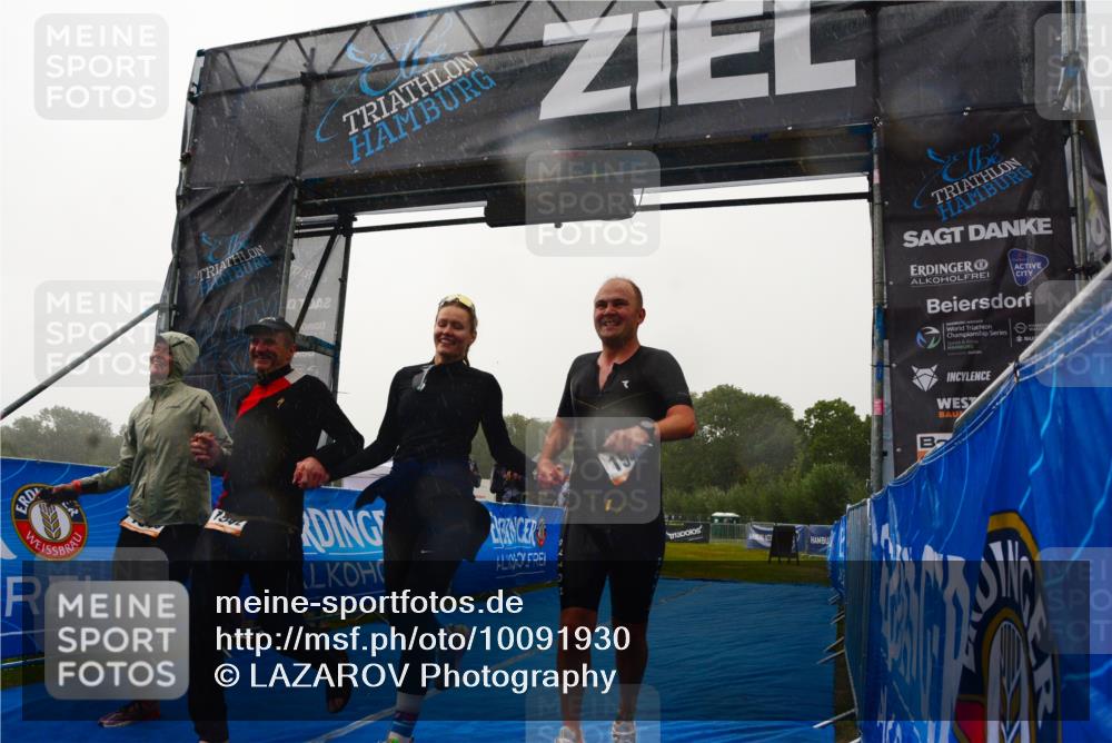 30.08.2026 - Elbe Triathlon Hamburg LAZAROV Photography http://msf.ph/oto/10091930 30.08.2026 16:05:05 Ziel  meine-sportfotos.de
