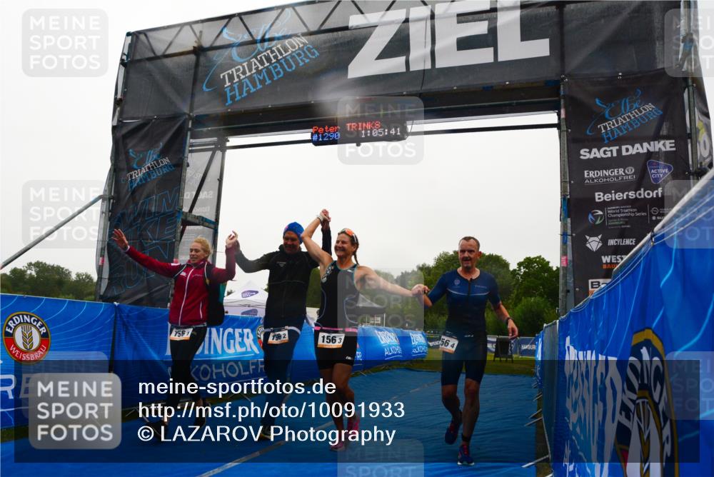 30.08.2026 - Elbe Triathlon Hamburg LAZAROV Photography http://msf.ph/oto/10091933 30.08.2026 16:09:40 Ziel  meine-sportfotos.de