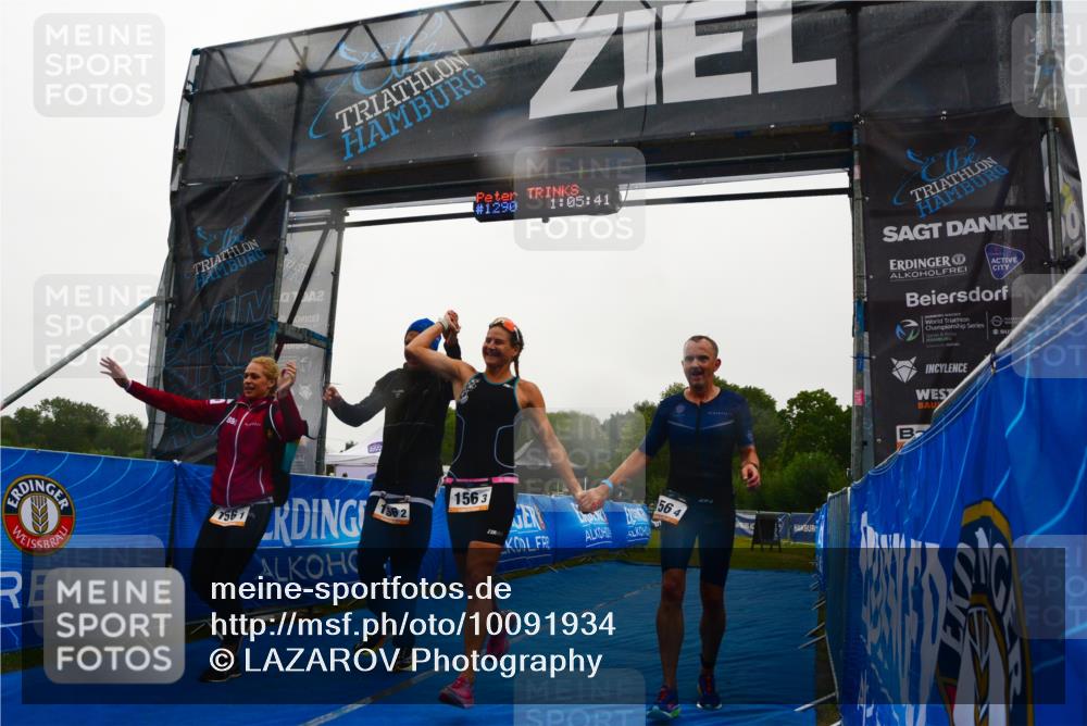 30.08.2026 - Elbe Triathlon Hamburg LAZAROV Photography http://msf.ph/oto/10091934 30.08.2026 16:09:40 Ziel  meine-sportfotos.de