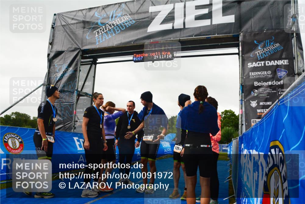 30.08.2026 - Elbe Triathlon Hamburg LAZAROV Photography http://msf.ph/oto/10091972 30.08.2026 16:20:26 Ziel  meine-sportfotos.de