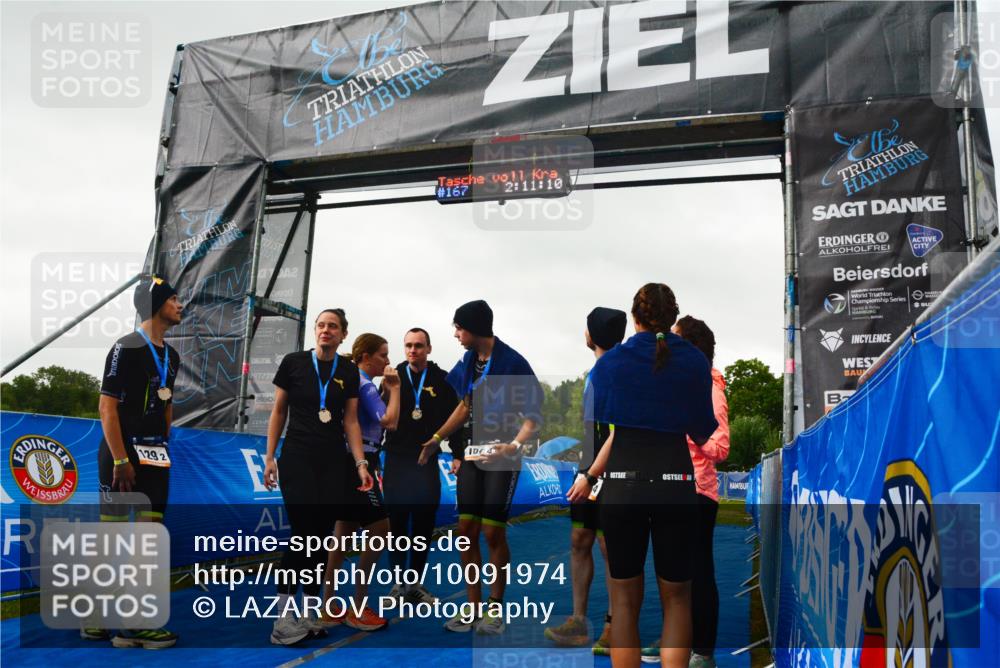 30.08.2026 - Elbe Triathlon Hamburg LAZAROV Photography http://msf.ph/oto/10091974 30.08.2026 16:20:26 Ziel  meine-sportfotos.de