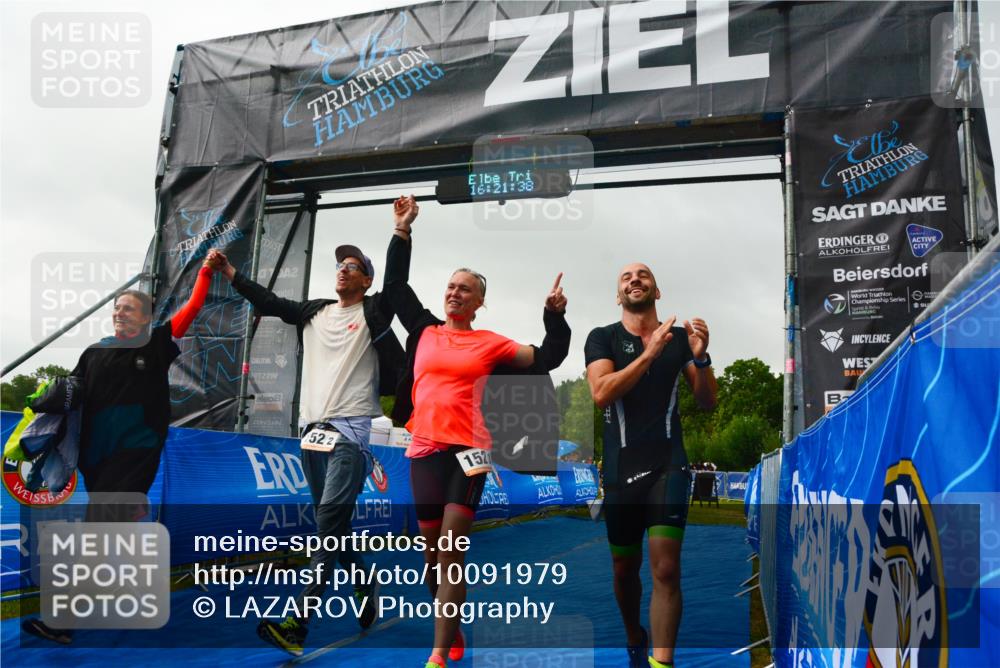 30.08.2026 - Elbe Triathlon Hamburg LAZAROV Photography http://msf.ph/oto/10091979 30.08.2026 16:21:37 Ziel  meine-sportfotos.de