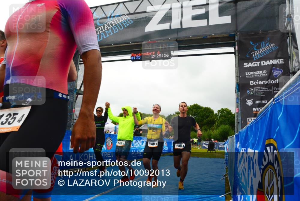 30.08.2026 - Elbe Triathlon Hamburg LAZAROV Photography http://msf.ph/oto/10092013 30.08.2026 16:25:56 Ziel  meine-sportfotos.de