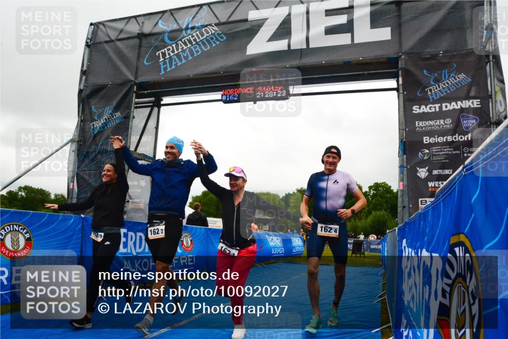 30.08.2026 - Elbe Triathlon Hamburg LAZAROV Photography http://msf.ph/oto/10092027 30.08.2026 16:28:22 Ziel  meine-sportfotos.de