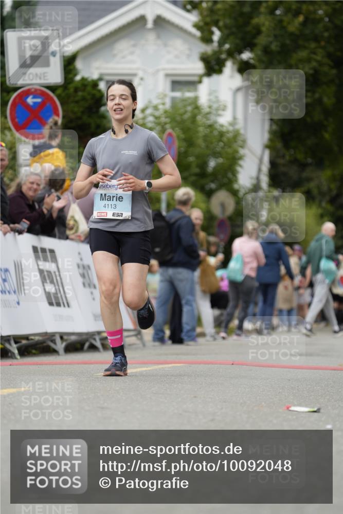 30.08.2026 - Blankeneser Heldenlauf Patografie http://msf.ph/oto/10092048 30.08.2026 12:26:41 Ziel 4113 meine-sportfotos.de