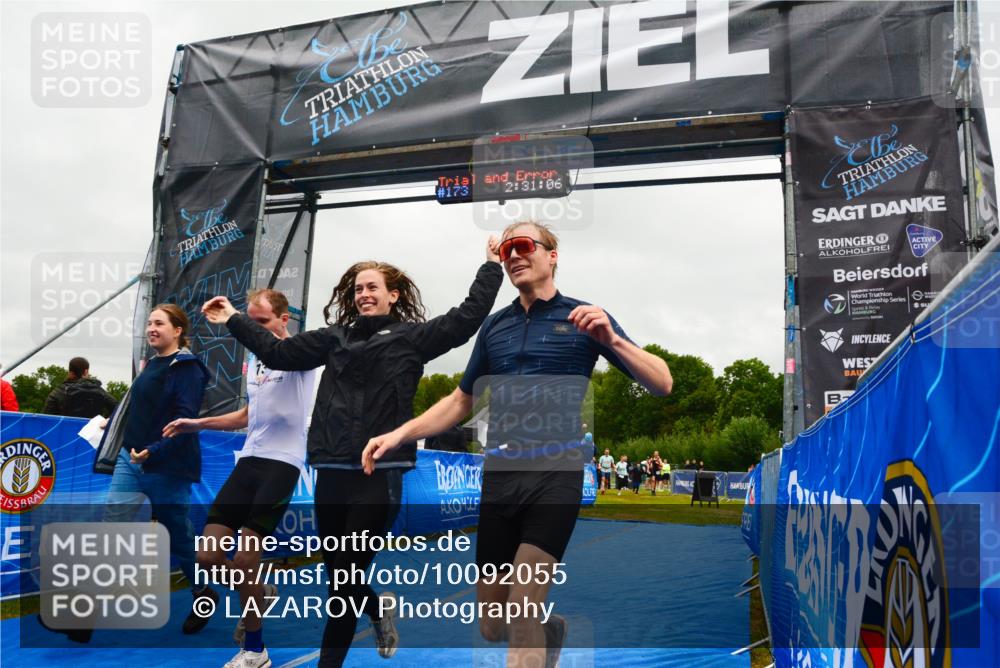 30.08.2026 - Elbe Triathlon Hamburg LAZAROV Photography http://msf.ph/oto/10092055 30.08.2026 16:31:05 Ziel  meine-sportfotos.de