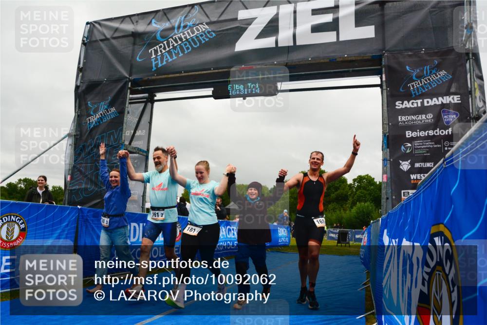 30.08.2026 - Elbe Triathlon Hamburg LAZAROV Photography http://msf.ph/oto/10092062 30.08.2026 16:31:13 Ziel  meine-sportfotos.de