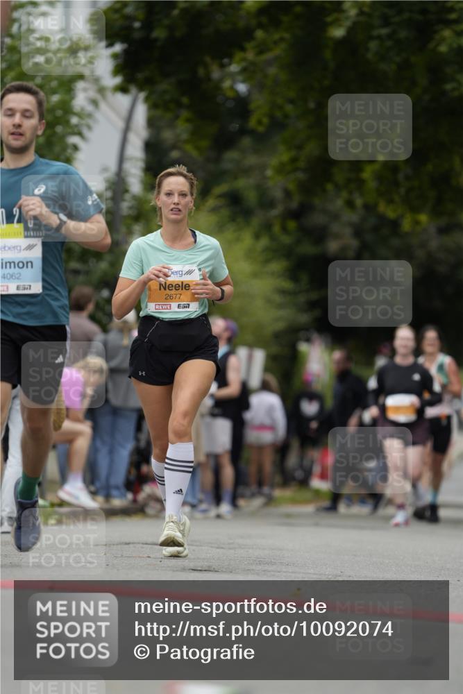 30.08.2026 - Blankeneser Heldenlauf Patografie http://msf.ph/oto/10092074 30.08.2026 12:27:06 Ziel 2677, 2777, 2828, 4062, 4276 meine-sportfotos.de