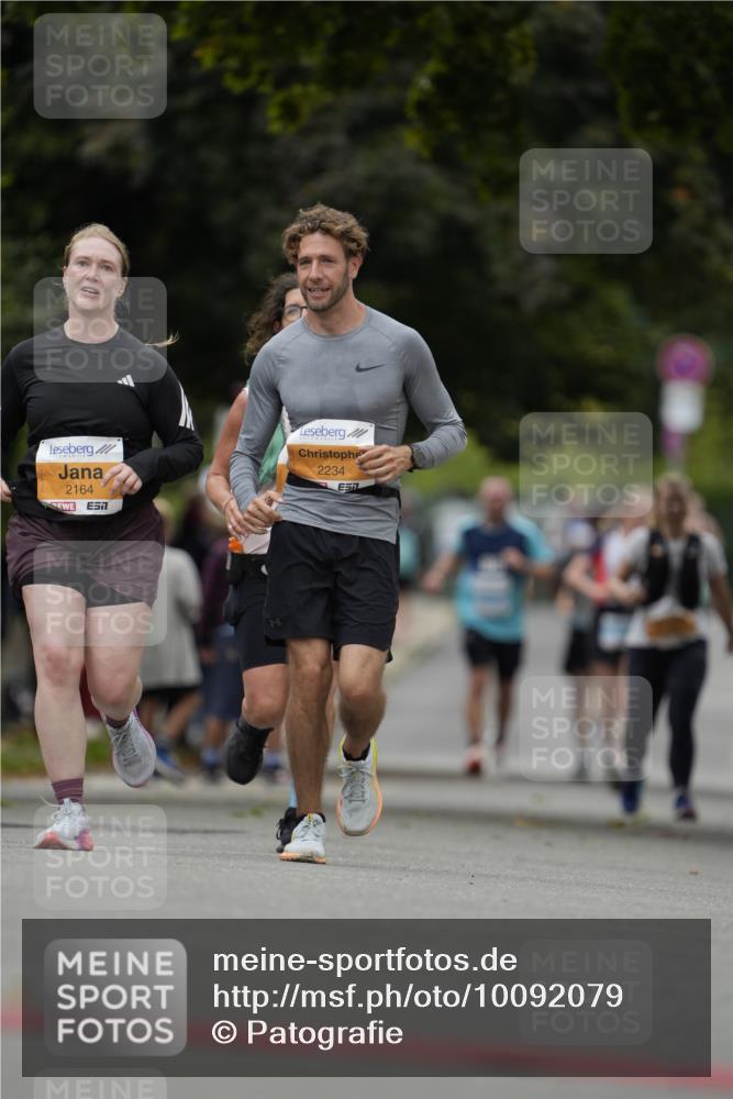 30.08.2026 - Blankeneser Heldenlauf Patografie http://msf.ph/oto/10092079 30.08.2026 12:27:10 Ziel 2677, 2828, 4062 meine-sportfotos.de