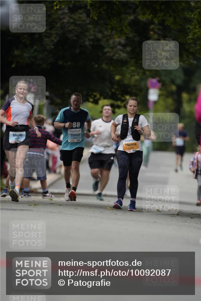 30.08.2026 - Blankeneser Heldenlauf Patografie http://msf.ph/oto/10092087 30.08.2026 12:27:17 Ziel 2164, 2234, 2357, 2677 meine-sportfotos.de