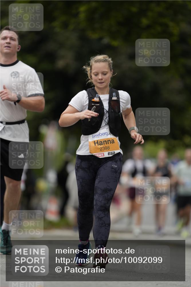 30.08.2026 - Blankeneser Heldenlauf Patografie http://msf.ph/oto/10092099 30.08.2026 12:27:30 Ziel 2398, 4106, 4229, 4324 meine-sportfotos.de