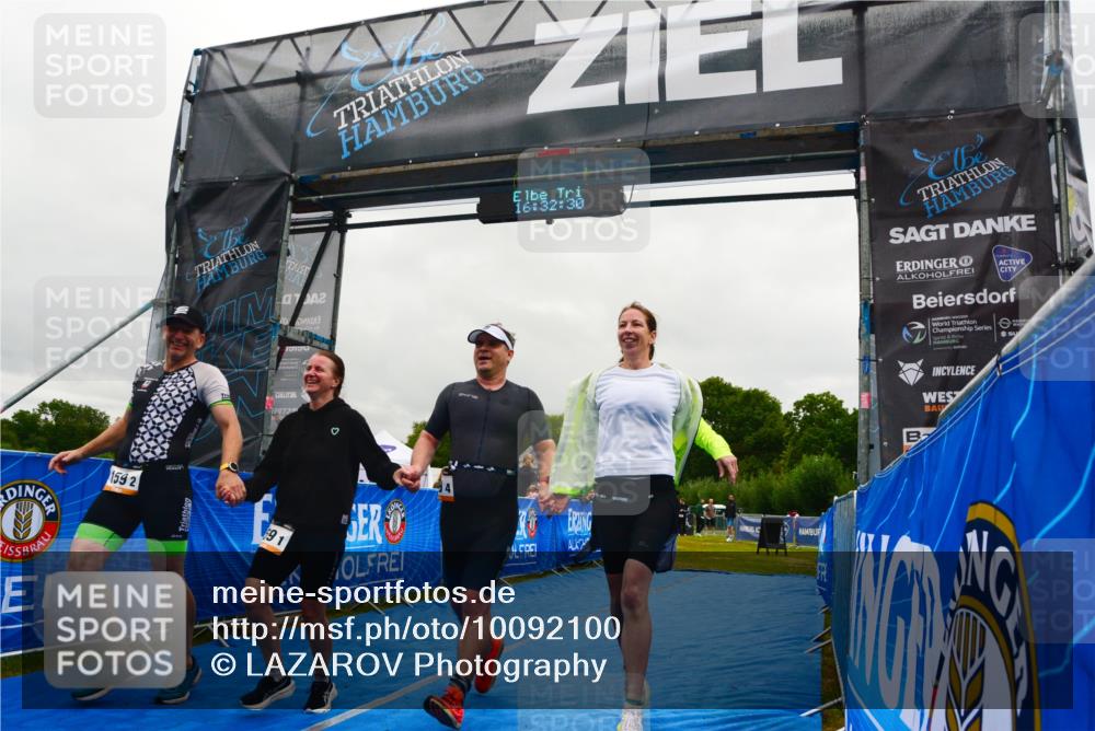 30.08.2026 - Elbe Triathlon Hamburg LAZAROV Photography http://msf.ph/oto/10092100 30.08.2026 16:32:29 Ziel  meine-sportfotos.de