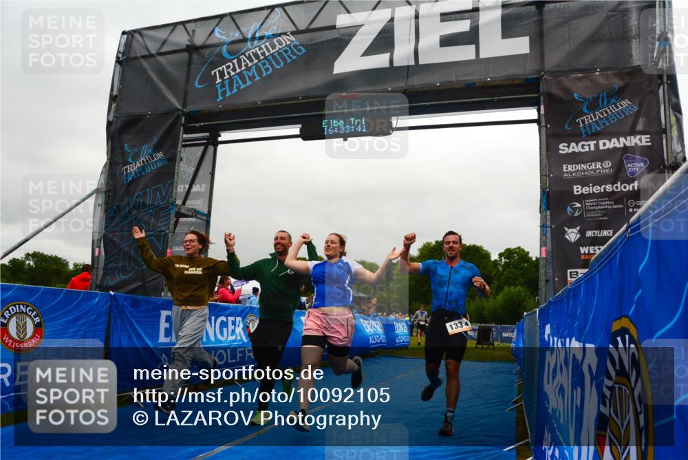30.08.2026 - Elbe Triathlon Hamburg LAZAROV Photography http://msf.ph/oto/10092105 30.08.2026 16:33:40 Ziel  meine-sportfotos.de