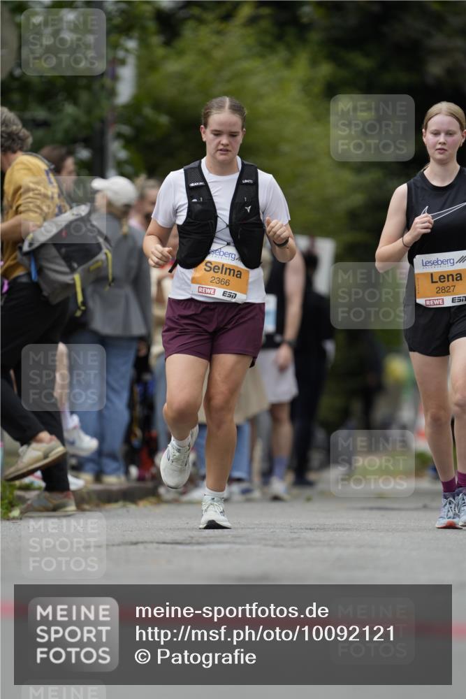 30.08.2026 - Blankeneser Heldenlauf Patografie http://msf.ph/oto/10092121 30.08.2026 12:27:45 Ziel  meine-sportfotos.de