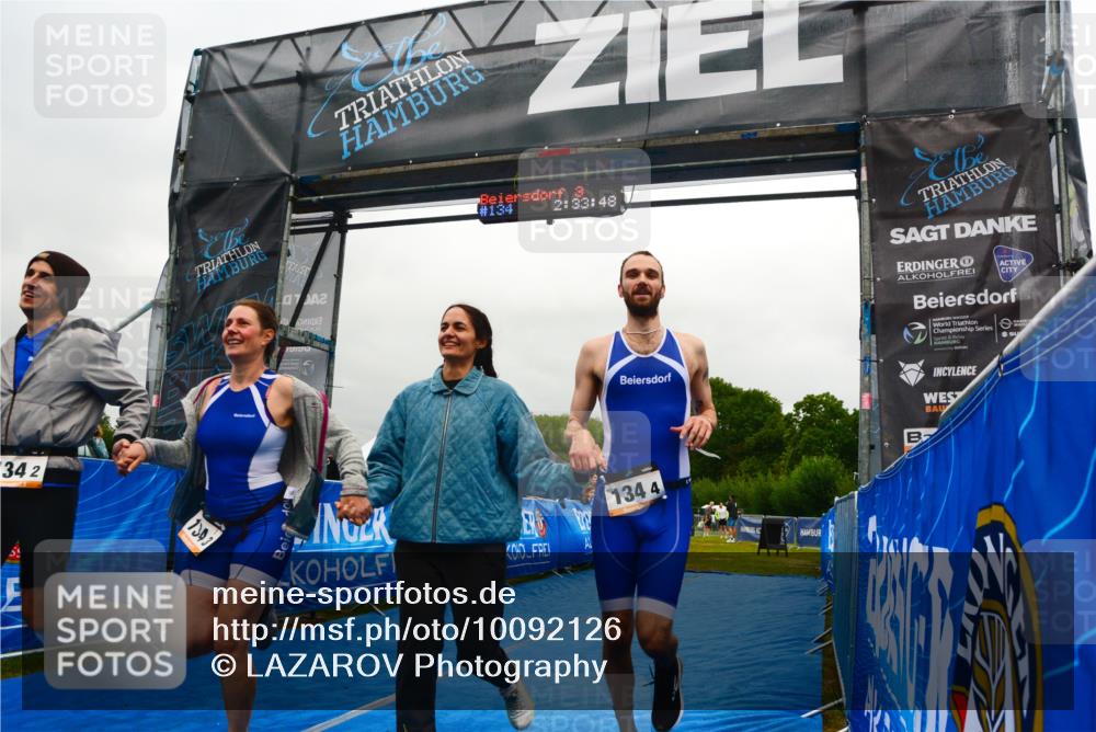 30.08.2026 - Elbe Triathlon Hamburg LAZAROV Photography http://msf.ph/oto/10092126 30.08.2026 16:33:46 Ziel  meine-sportfotos.de