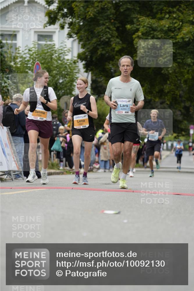 30.08.2026 - Blankeneser Heldenlauf Patografie http://msf.ph/oto/10092130 30.08.2026 12:27:50 Ziel 2366, 2827, 4195, 4212, 4213, 4289 meine-sportfotos.de