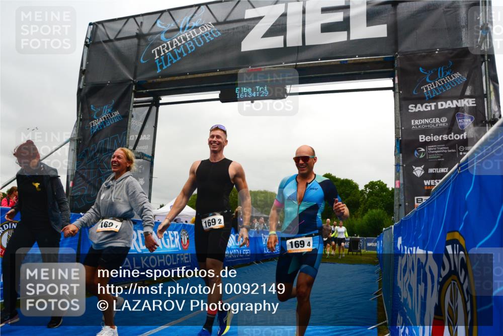 30.08.2026 - Elbe Triathlon Hamburg LAZAROV Photography http://msf.ph/oto/10092149 30.08.2026 16:34:29 Ziel  meine-sportfotos.de