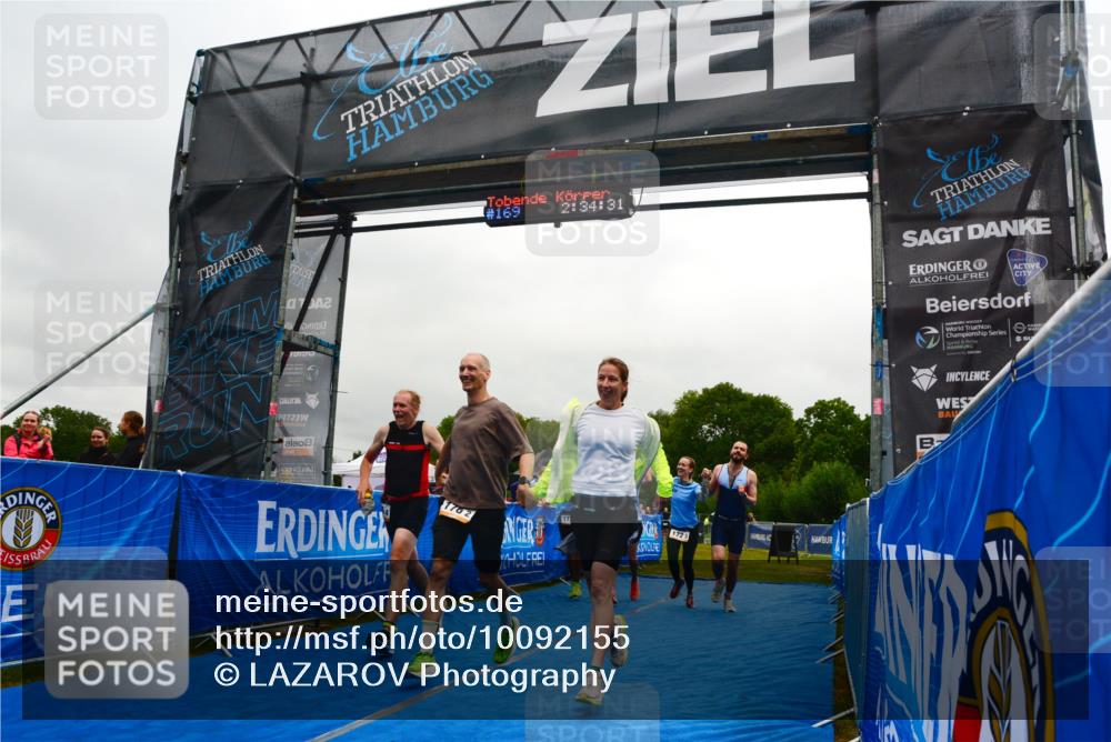 30.08.2026 - Elbe Triathlon Hamburg LAZAROV Photography http://msf.ph/oto/10092155 30.08.2026 16:34:33 Ziel  meine-sportfotos.de