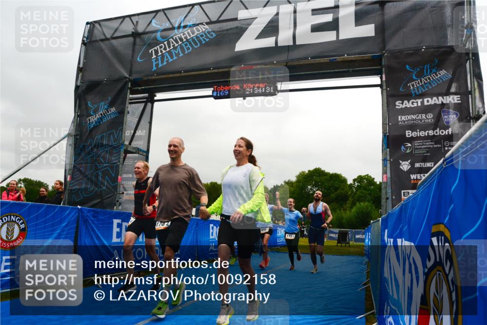 30.08.2026 - Elbe Triathlon Hamburg LAZAROV Photography http://msf.ph/oto/10092158 30.08.2026 16:34:33 Ziel  meine-sportfotos.de