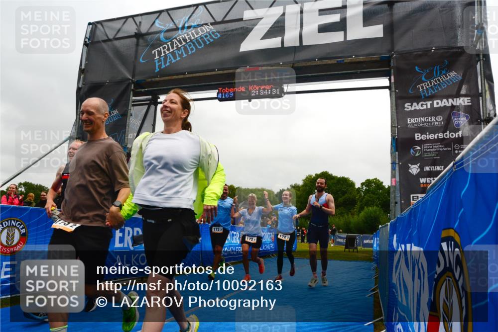 30.08.2026 - Elbe Triathlon Hamburg LAZAROV Photography http://msf.ph/oto/10092163 30.08.2026 16:34:34 Ziel  meine-sportfotos.de
