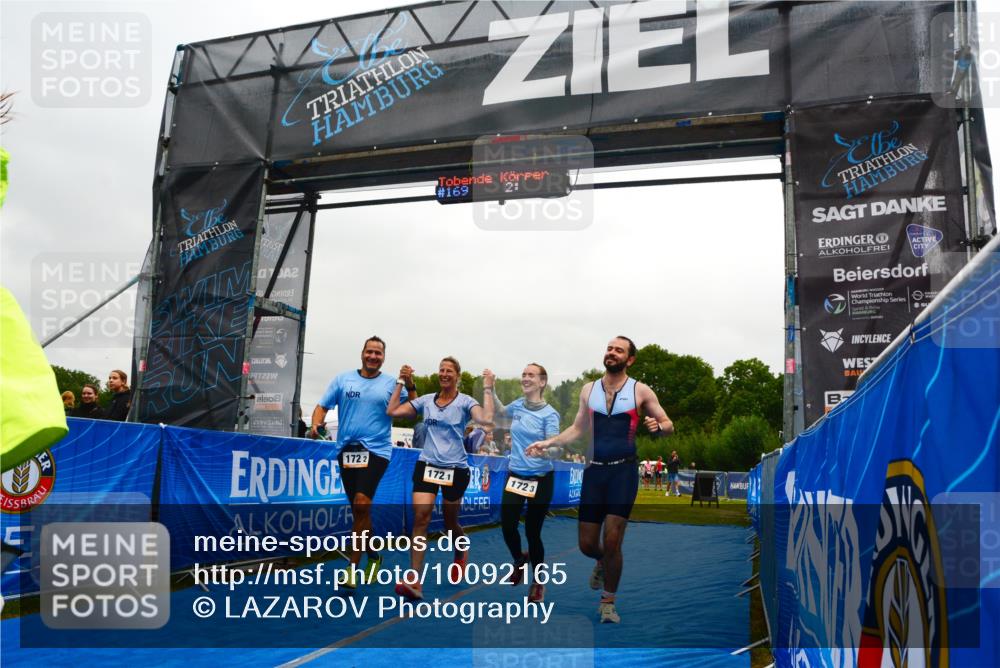 30.08.2026 - Elbe Triathlon Hamburg LAZAROV Photography http://msf.ph/oto/10092165 30.08.2026 16:34:34 Ziel  meine-sportfotos.de