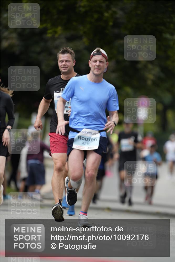 30.08.2026 - Blankeneser Heldenlauf Patografie http://msf.ph/oto/10092176 30.08.2026 12:28:29 Ziel 4216 meine-sportfotos.de