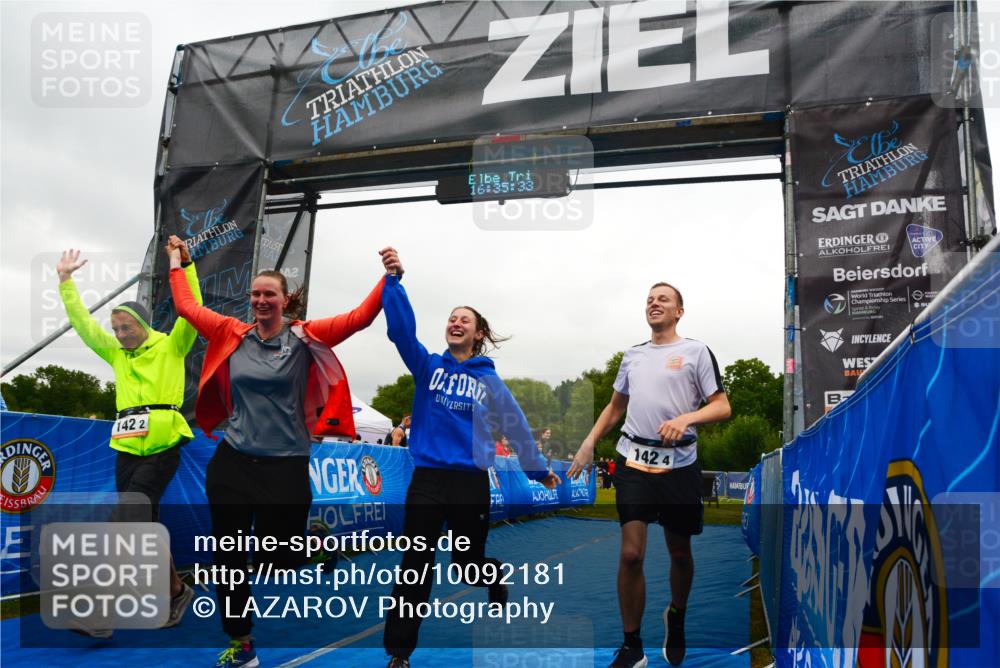 30.08.2026 - Elbe Triathlon Hamburg LAZAROV Photography http://msf.ph/oto/10092181 30.08.2026 16:35:32 Ziel  meine-sportfotos.de