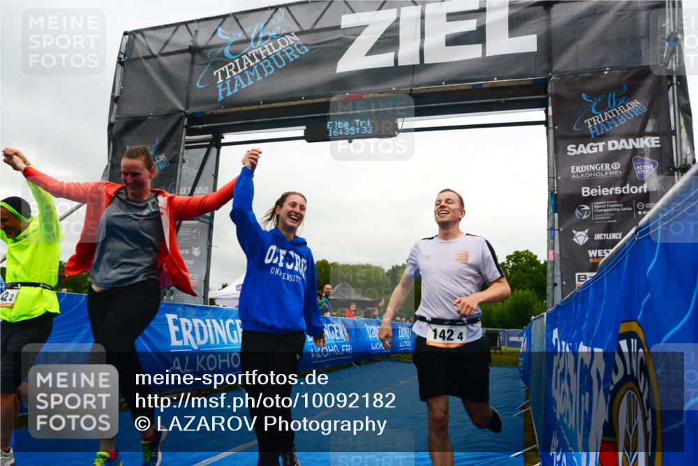 30.08.2026 - Elbe Triathlon Hamburg LAZAROV Photography http://msf.ph/oto/10092182 30.08.2026 16:35:32 Ziel  meine-sportfotos.de